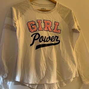 Chandail à manches longues/ long sleeves shirt